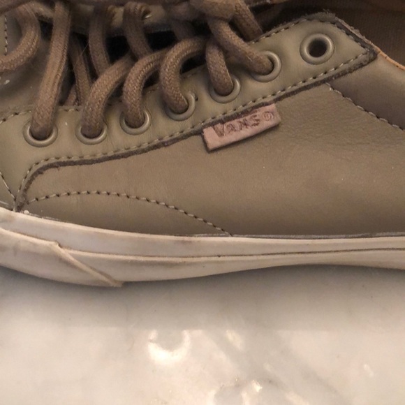 Super cool VANS Leather Sneakers - Picture 6 of 7